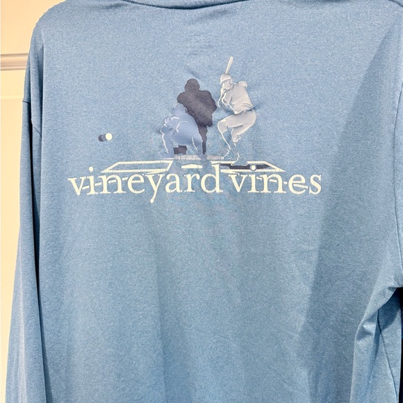 Vineyard Vines Boys Long-Sleeve Performance Graphic Tee - Light Blue Size XL - Picture 3 of 6